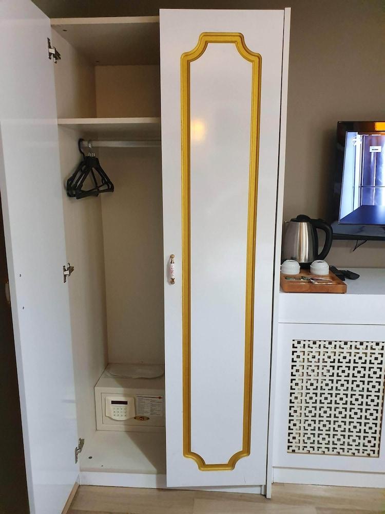 şehir Old 3*